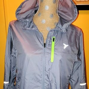 Old navy active packable hooded thin windbreaker